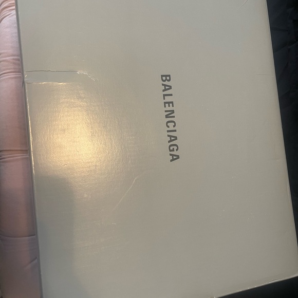 Soft ballerina pink and black balenciaga track sneakers - Picture 4 of 9